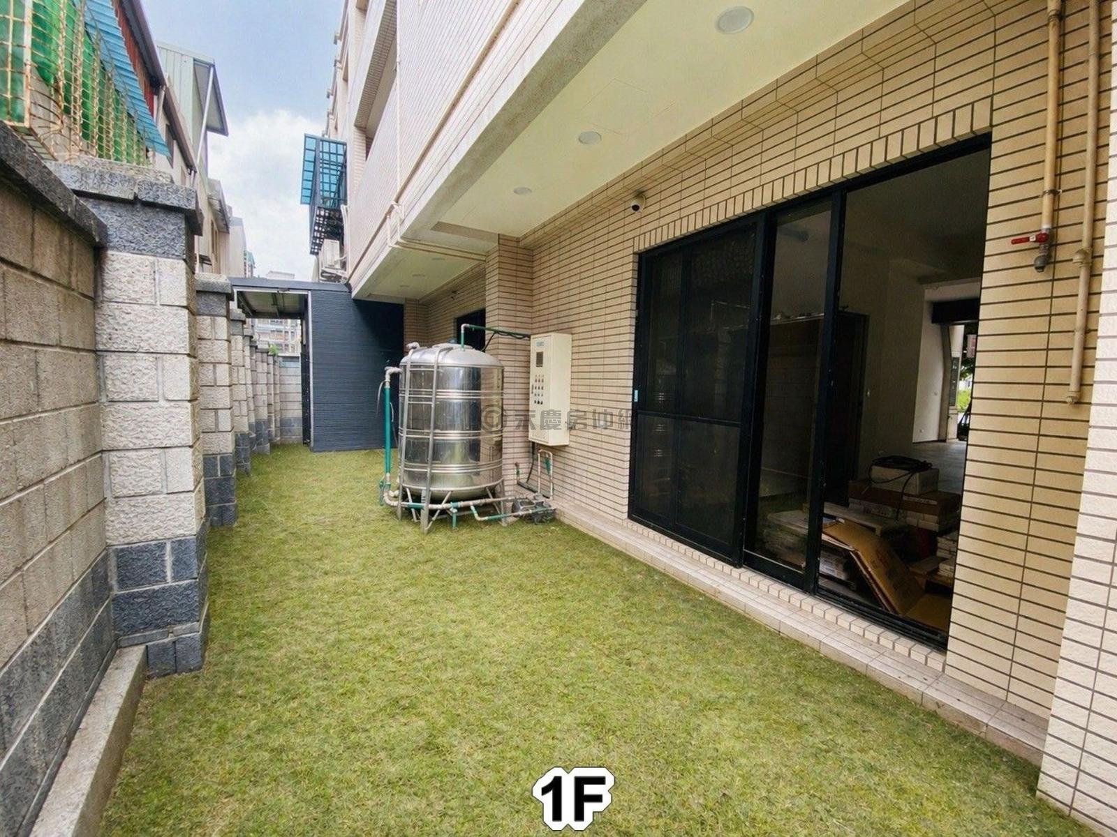 立瑾綻全新電梯別墅│店住辦│鳳鳴重劃區 第 5 張