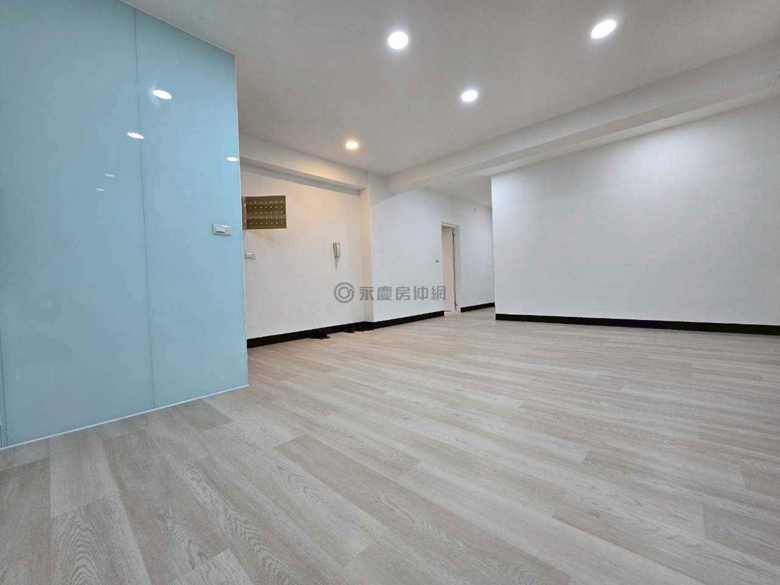 近藝文特區慈文國中新格名宮美三房 第 11 張